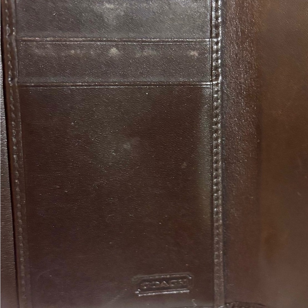 Coach vintage distressed Dark Brown Leather wallet - Picture 4 of 5